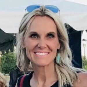 Meet your Posher, Deborah